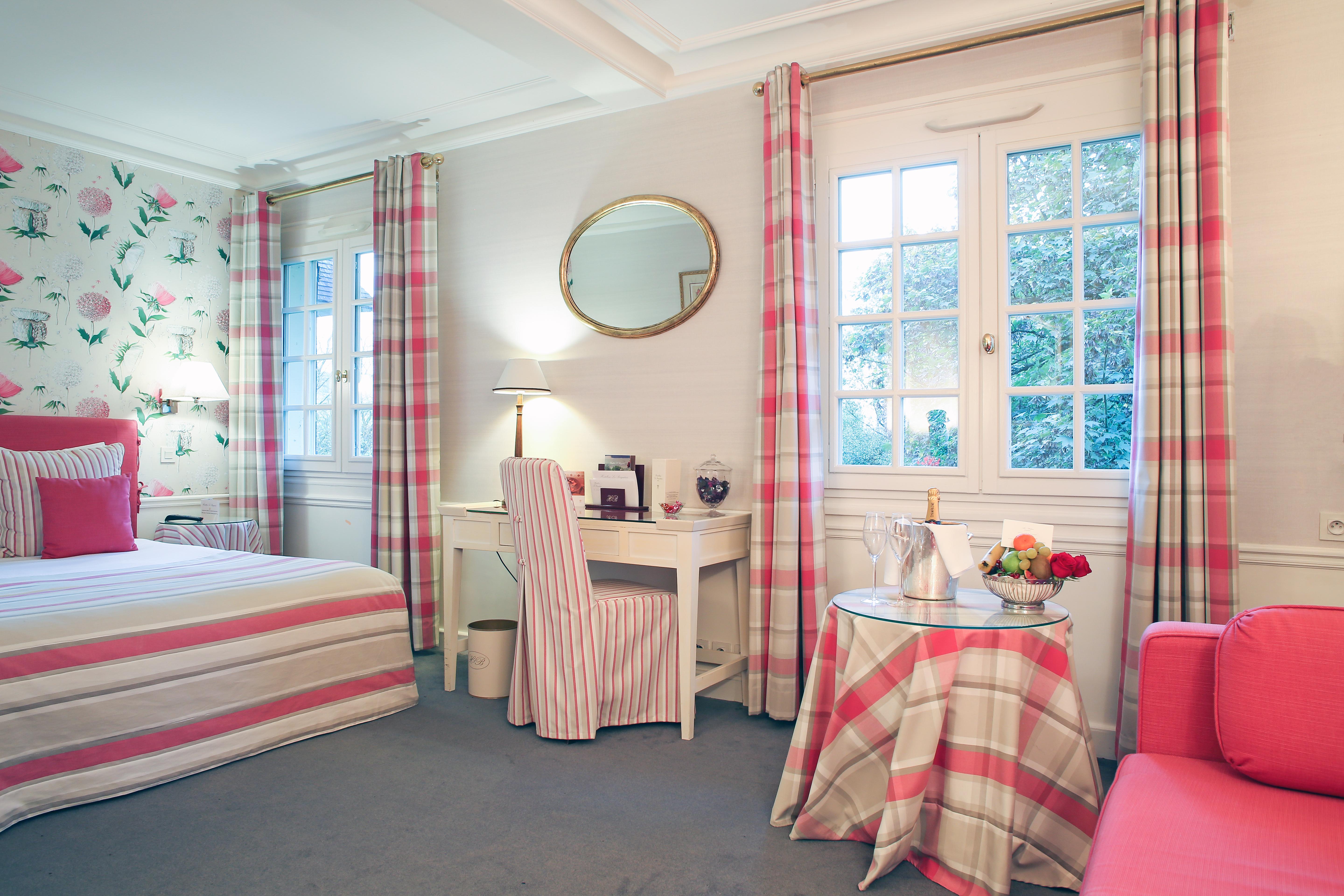 Hostellerie Briqueterie & Spa Champagne Vinay  Екстер'єр фото A room at the hotel