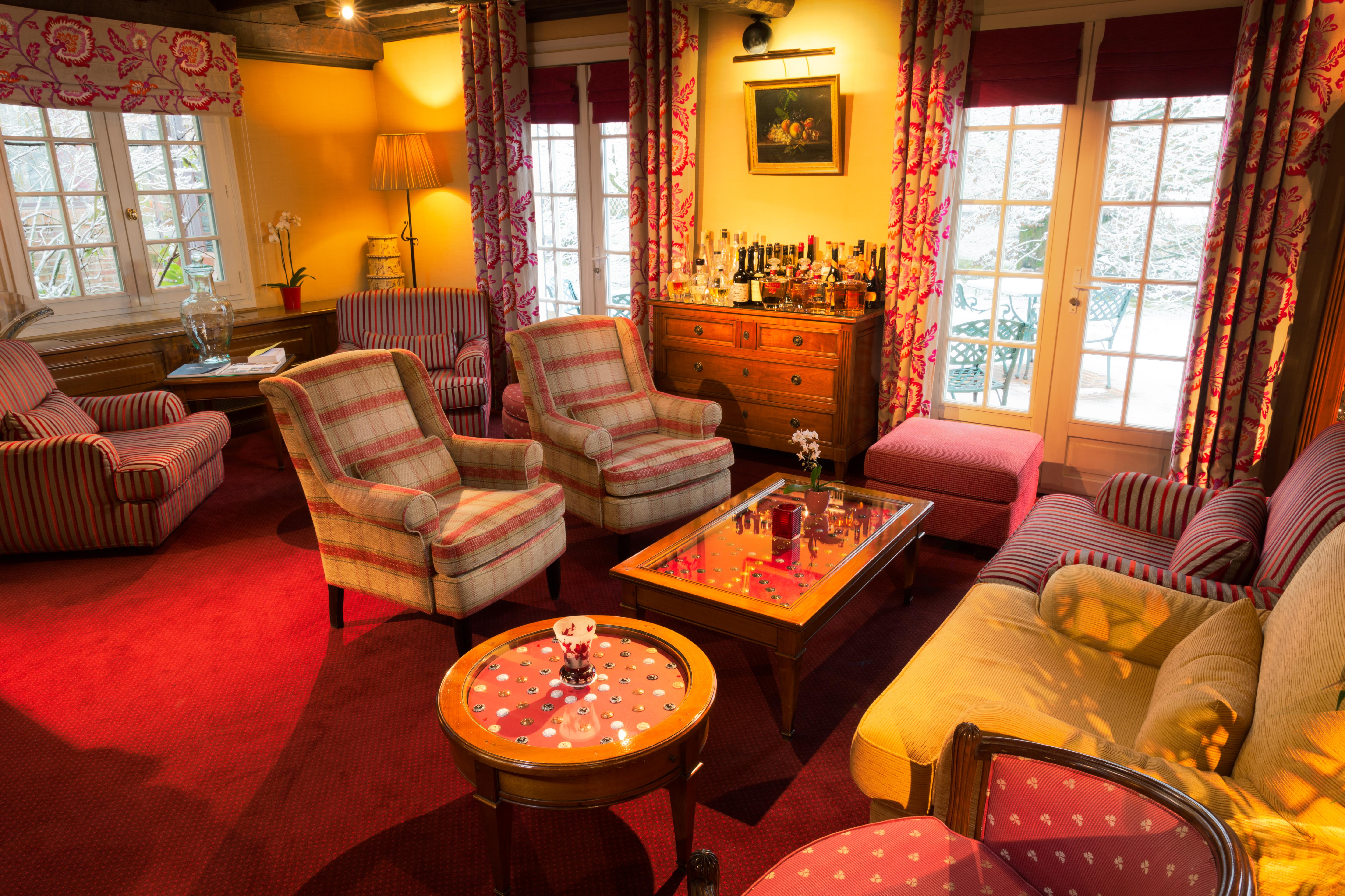Hostellerie Briqueterie & Spa Champagne Vinay  Екстер'єр фото The drawing room at the hotel