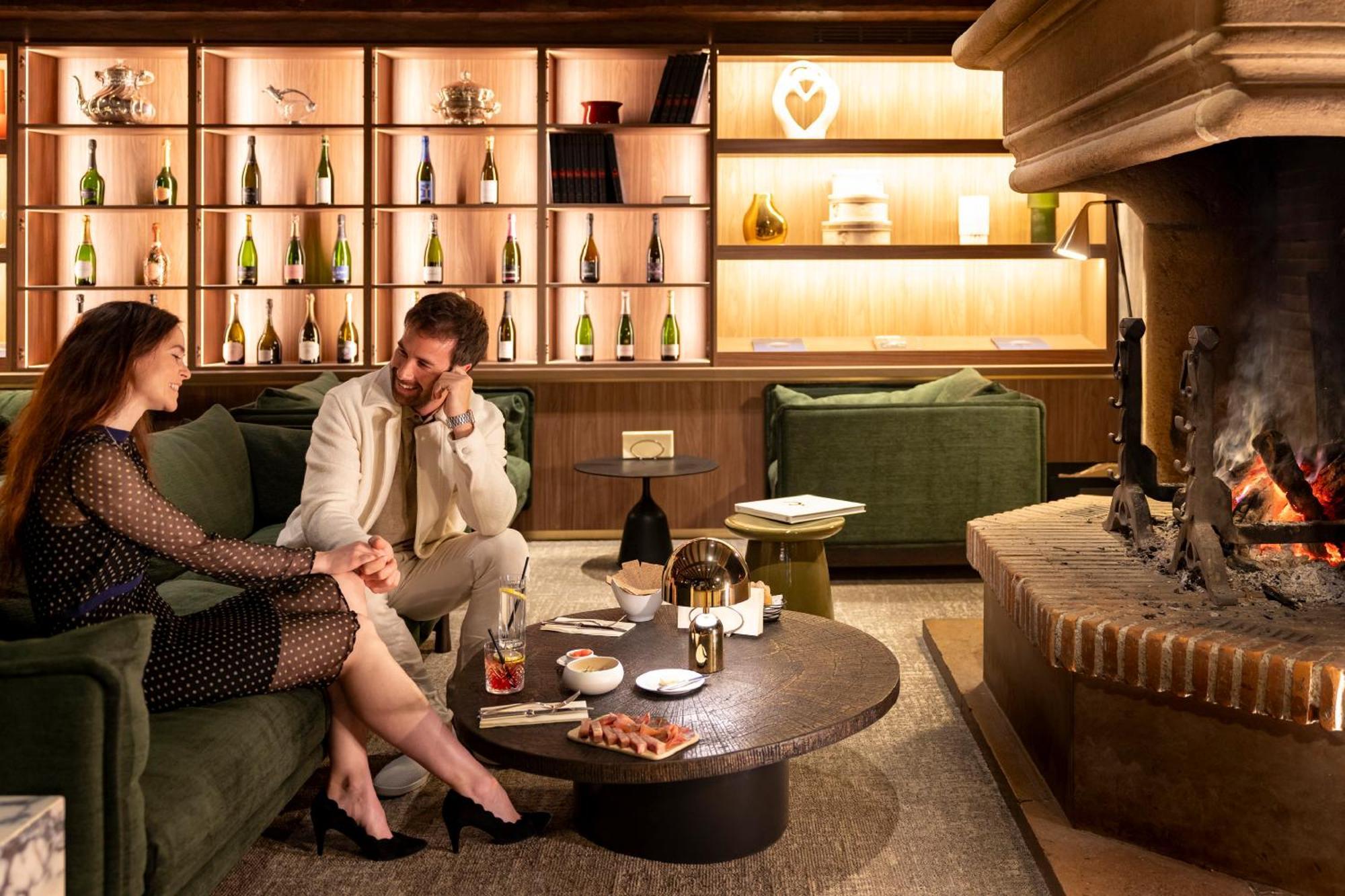 Hostellerie Briqueterie & Spa Champagne Vinay  Екстер'єр фото The Fireplace